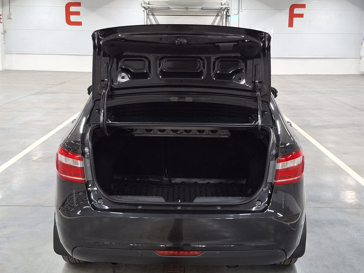 Купить Lada (ВАЗ) Vesta с пробегом. Фото: #9