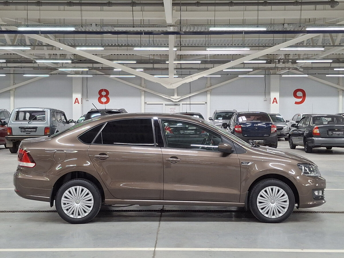 Купить Volkswagen Polo с пробегом. Фото: #3