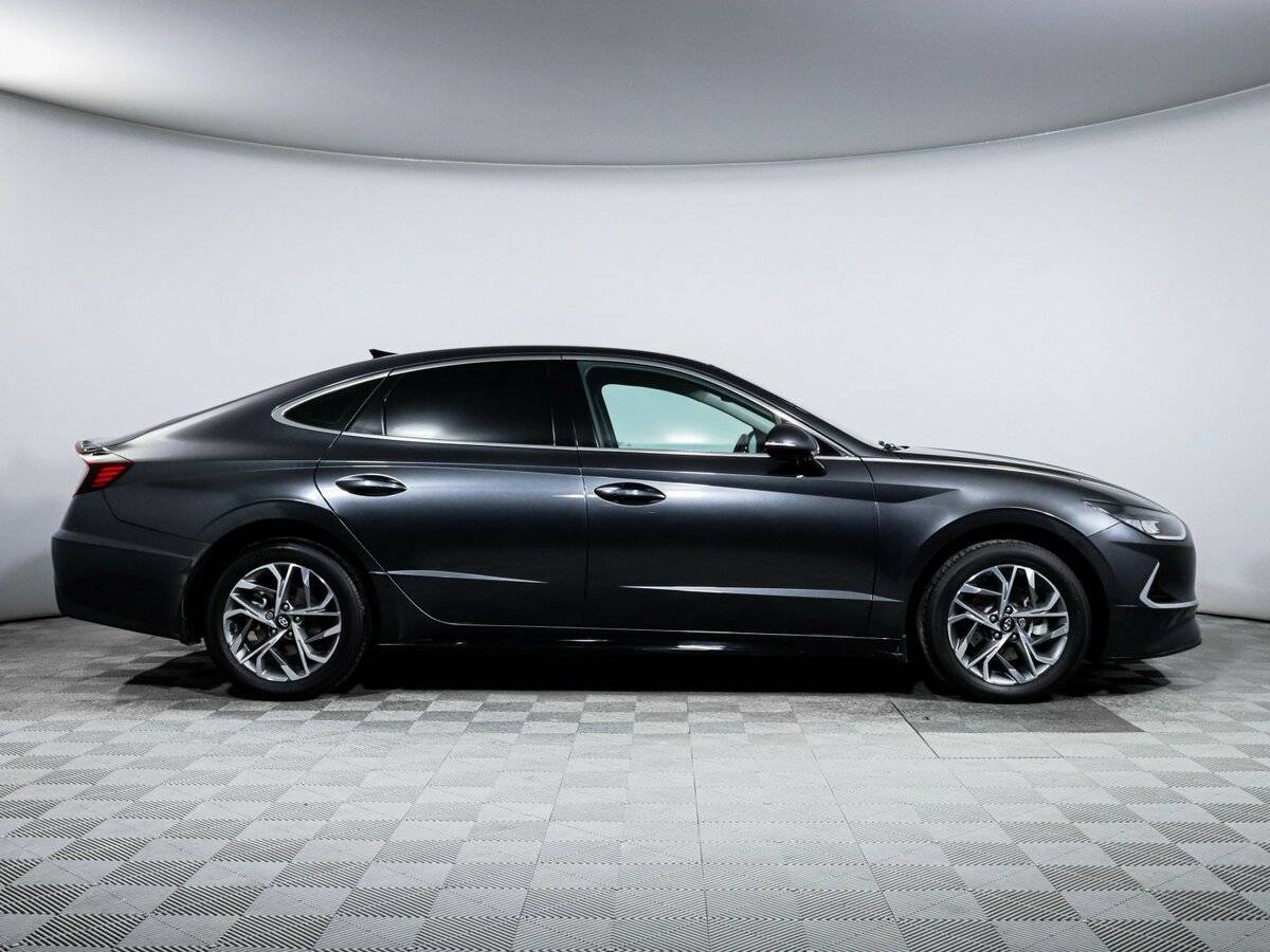 Купить Hyundai Sonata с пробегом. Фото: #3