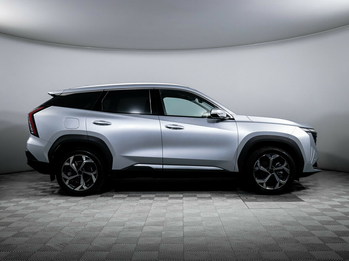 Купить Geely Atlas с пробегом. Фото: #3