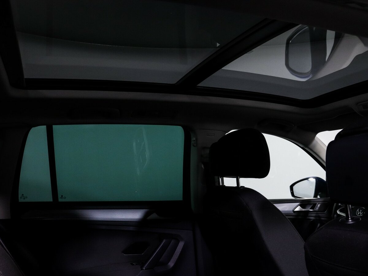 Купить Volkswagen Tiguan с пробегом. Фото: #14