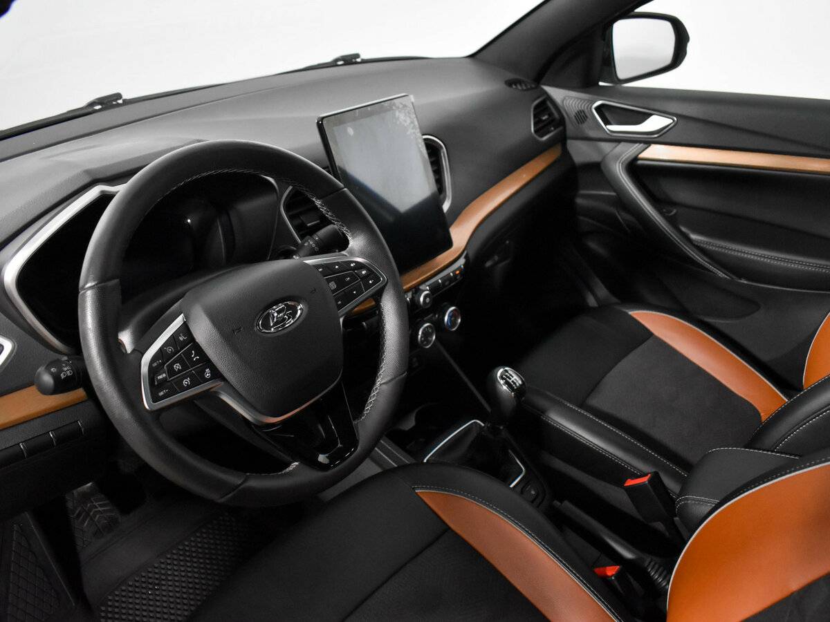 Купить Lada (ВАЗ) Vesta с пробегом. Фото: #8