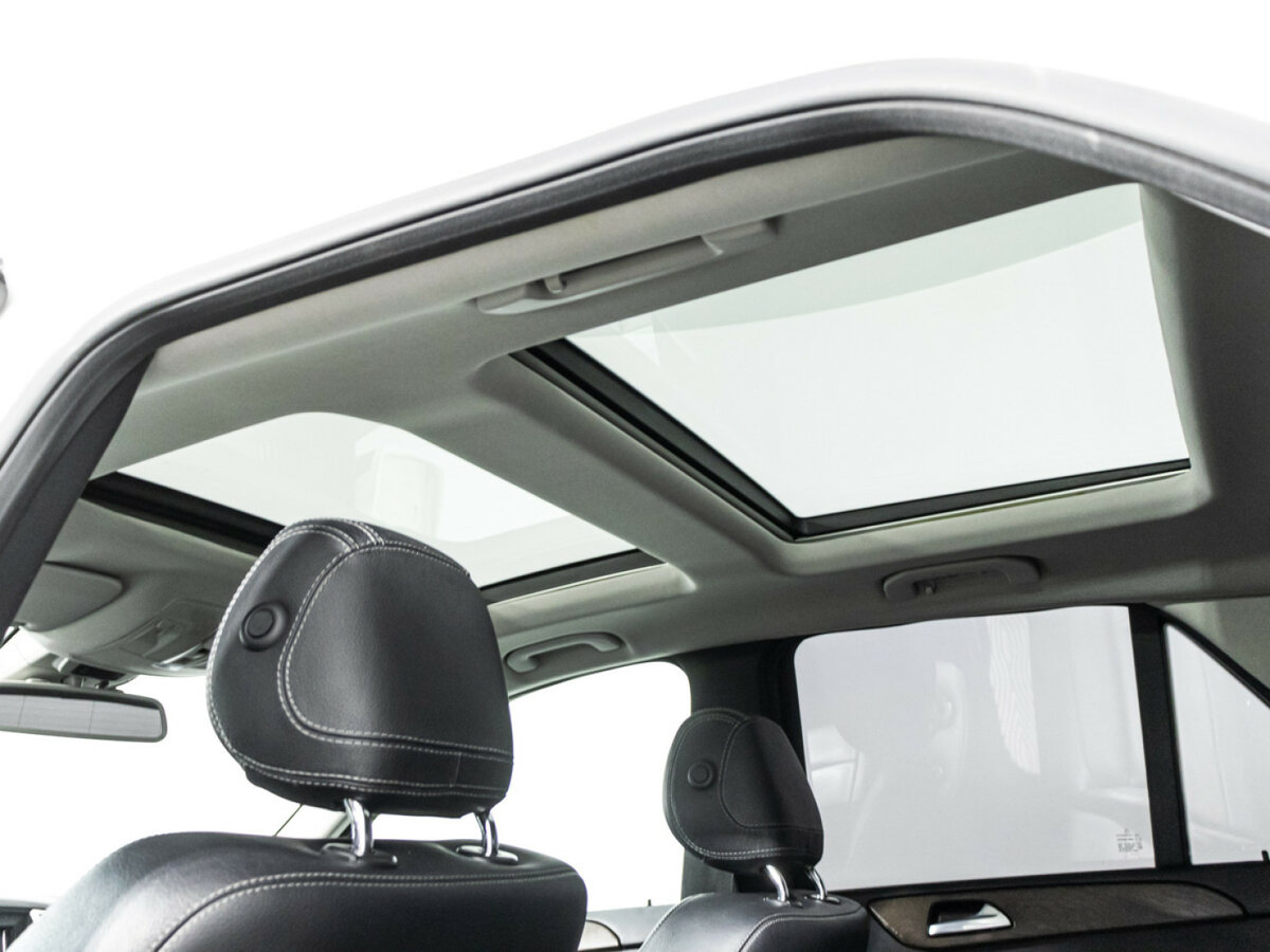 Купить Mercedes-Benz M-Класс с пробегом. Фото: #13