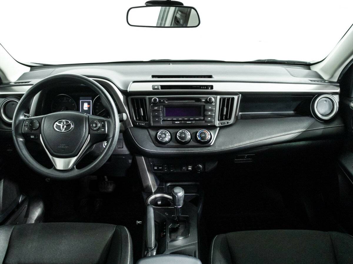 Купить Toyota RAV4 с пробегом. Фото: #12