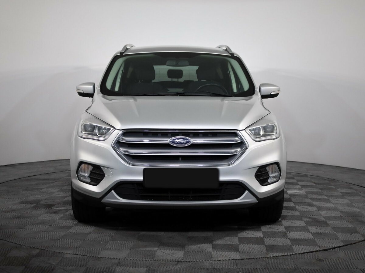 Купить Ford Kuga с пробегом. Фото: #1