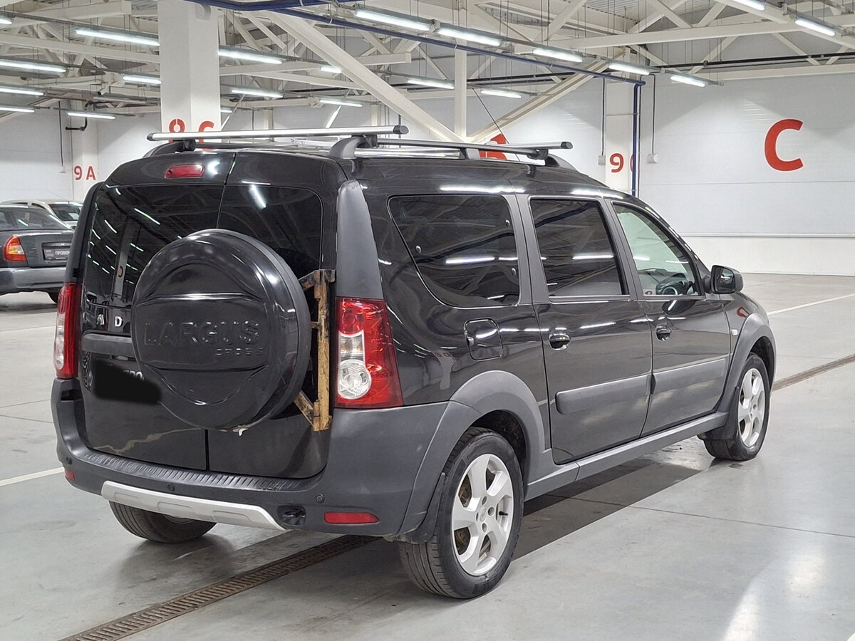 Купить Lada (ВАЗ) Largus с пробегом. Фото: #4