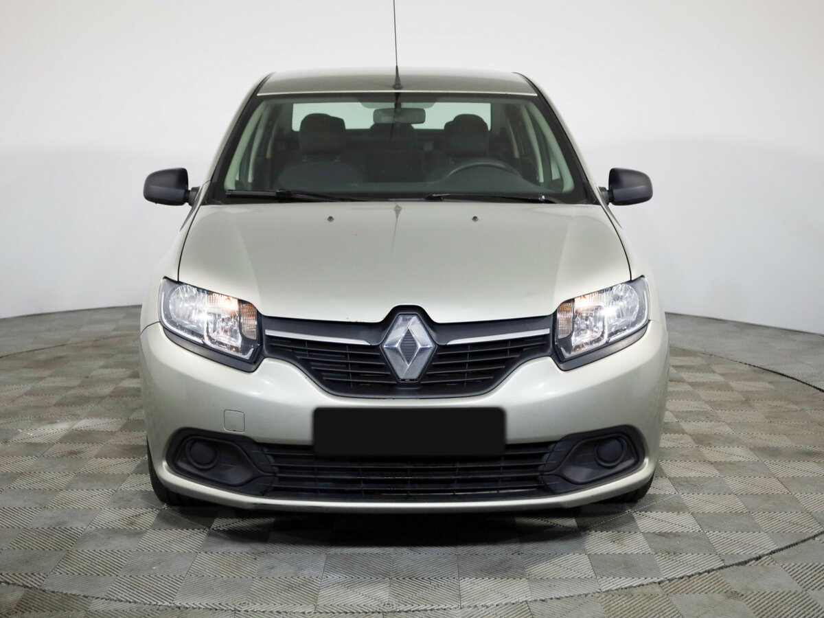 Купить Renault Logan с пробегом. Фото: #1