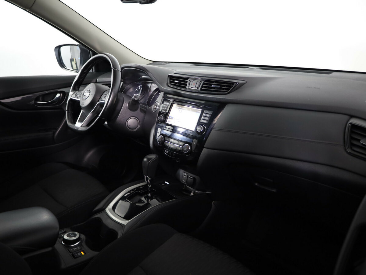 Купить Nissan X-Trail с пробегом. Фото: #10