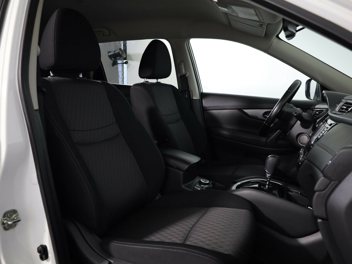Купить Nissan X-Trail с пробегом. Фото: #11