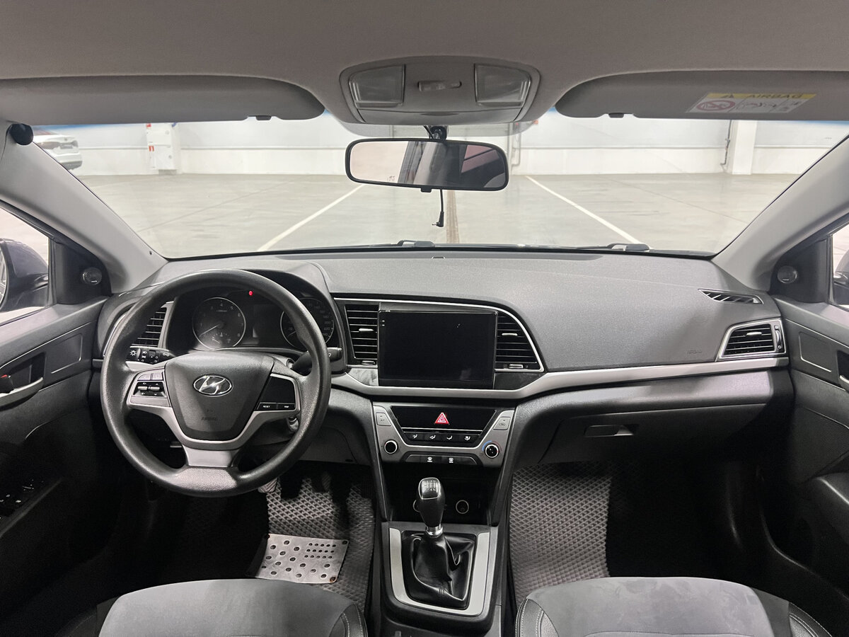 Купить Hyundai Elantra с пробегом. Фото: #13