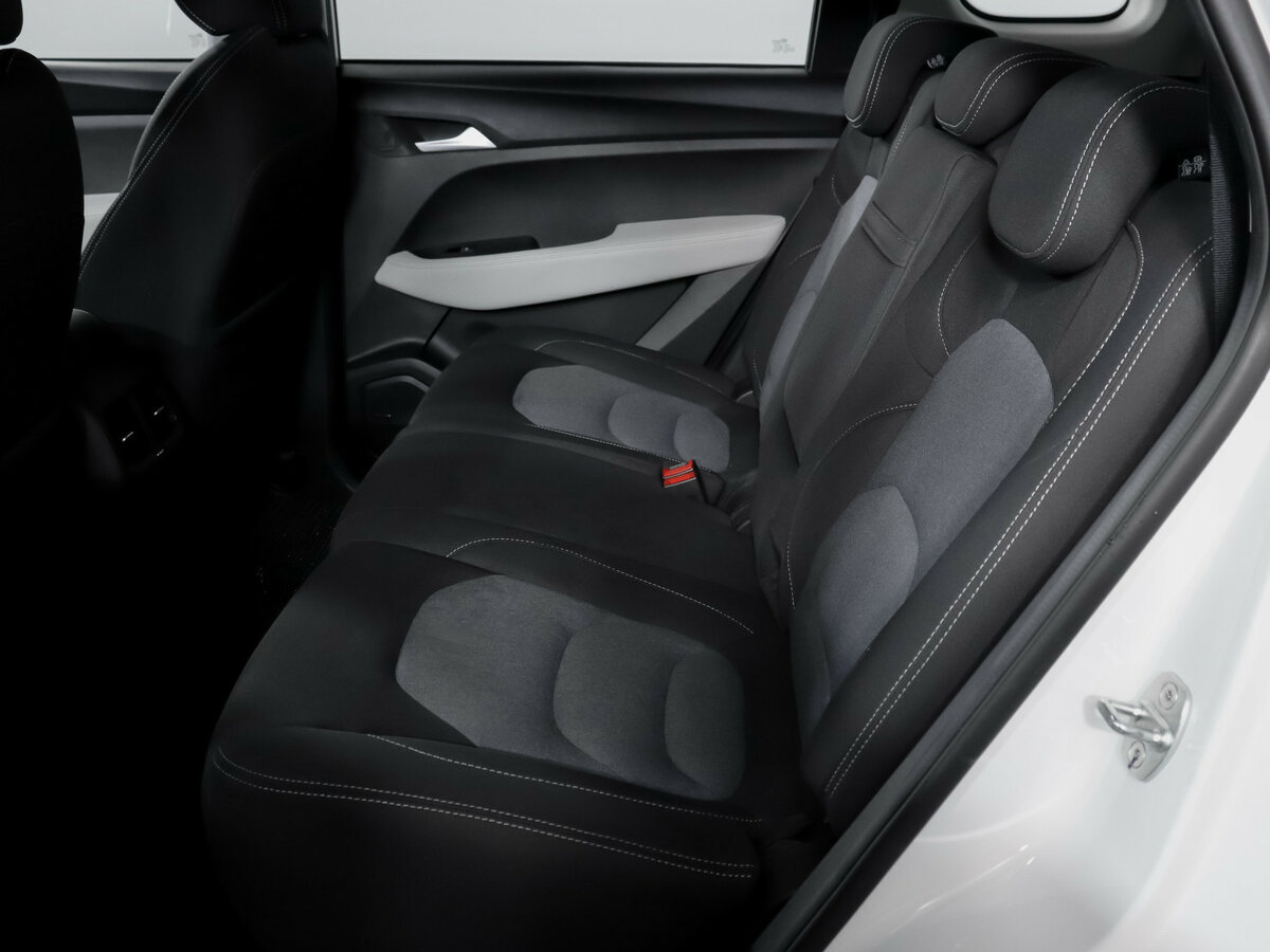 Купить Chevrolet Captiva с пробегом. Фото: #9