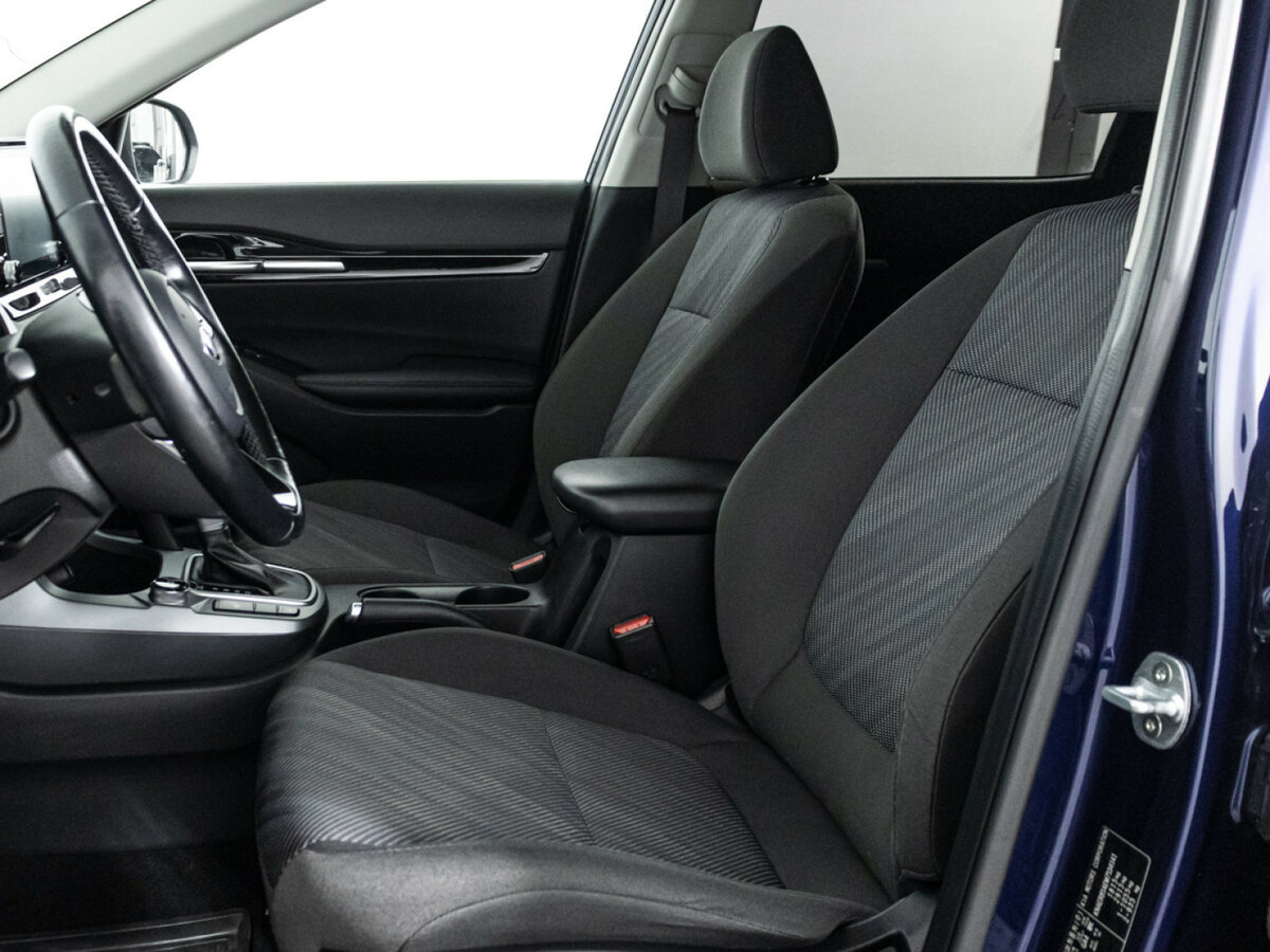 Купить Kia Seltos с пробегом. Фото: #14