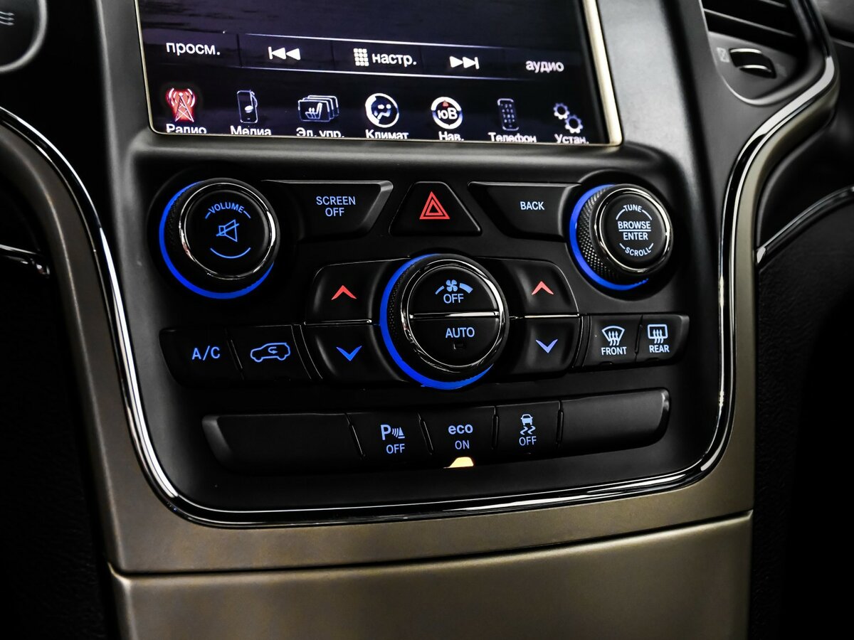 Купить Jeep Grand Cherokee с пробегом. Фото: #12