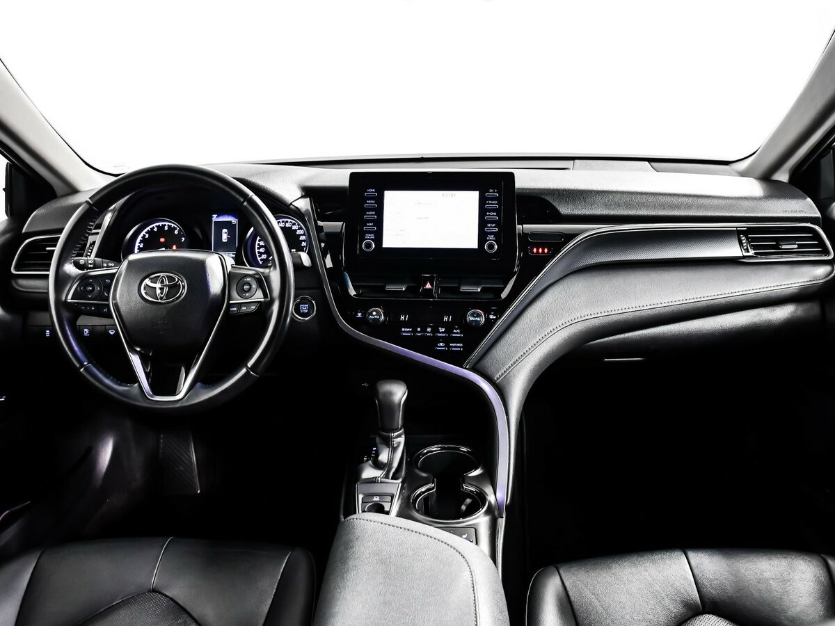 Купить Toyota Camry с пробегом. Фото: #9