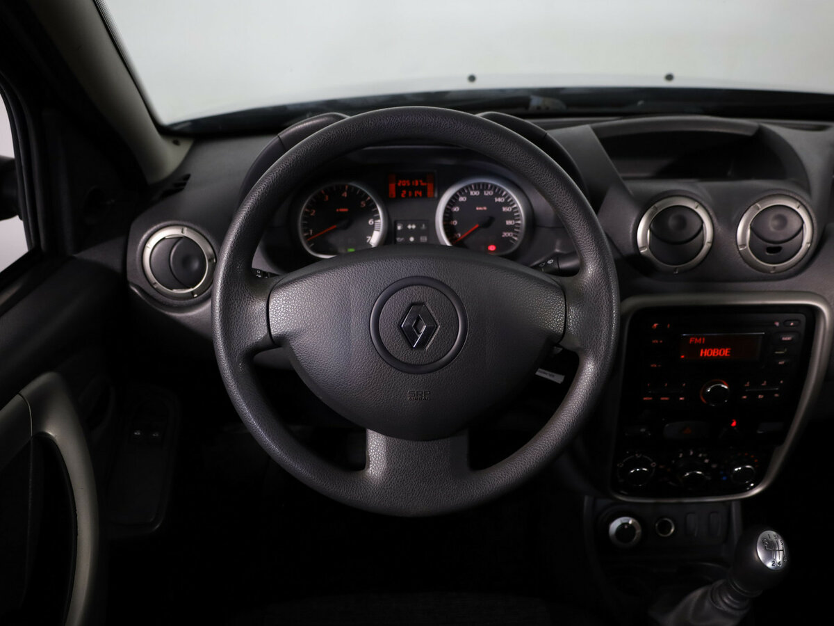 Купить Renault Duster с пробегом. Фото: #9