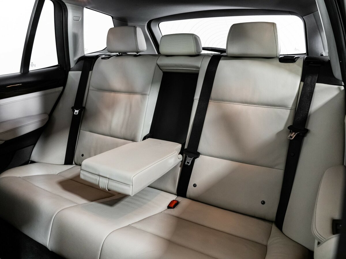 Купить BMW X3 с пробегом. Фото: #10