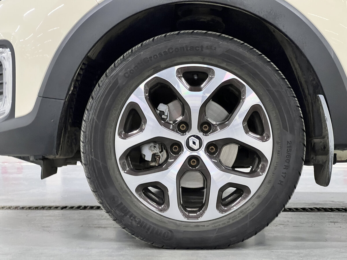 Купить Renault Kaptur с пробегом. Фото: #17