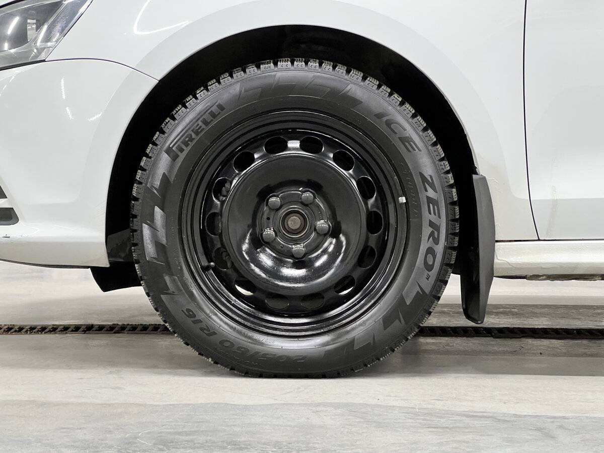 Купить Volkswagen Jetta с пробегом. Фото: #16