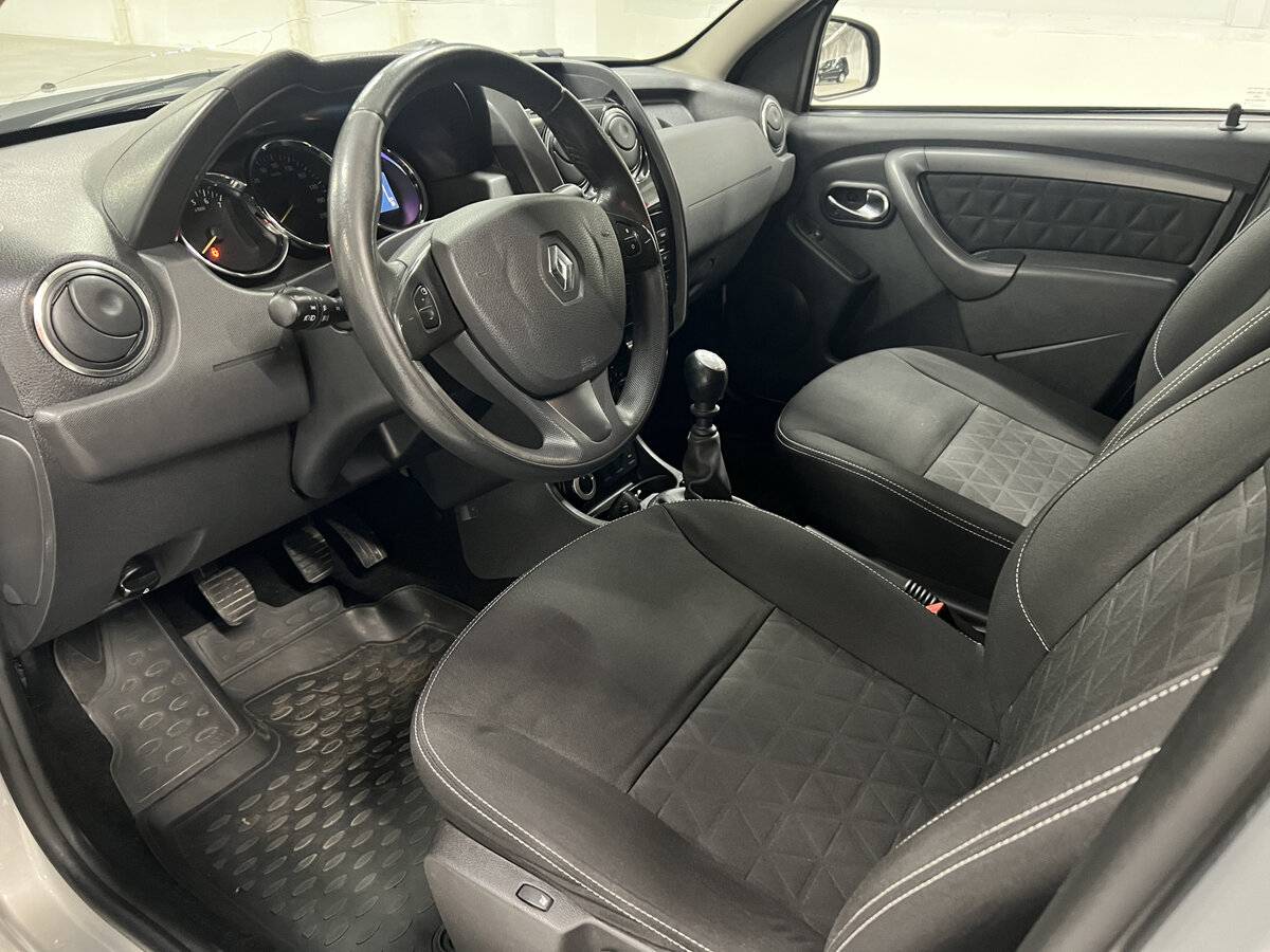 Купить Renault Duster с пробегом. Фото: #15