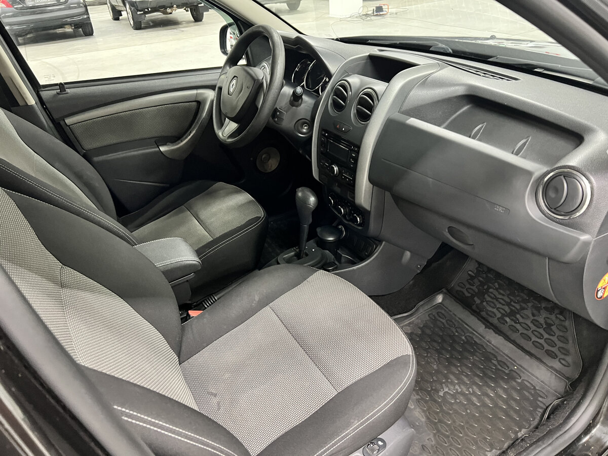 Купить Renault Duster с пробегом. Фото: #9
