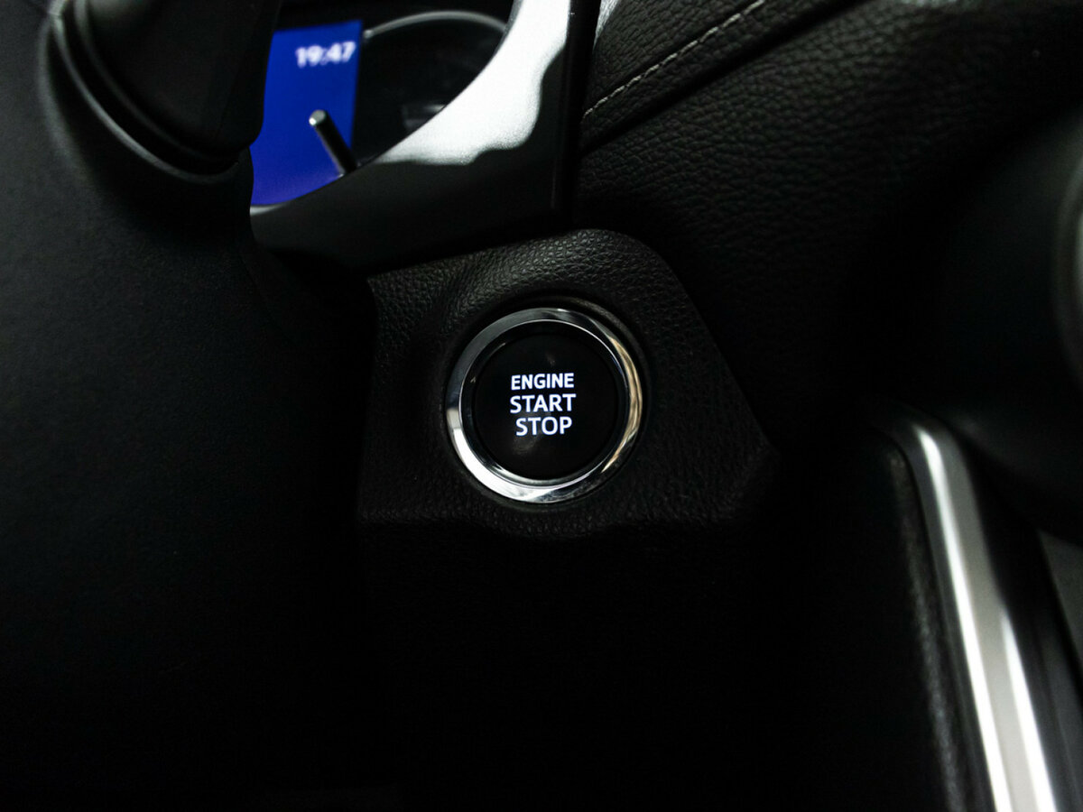 Купить Toyota RAV4 с пробегом. Фото: #19