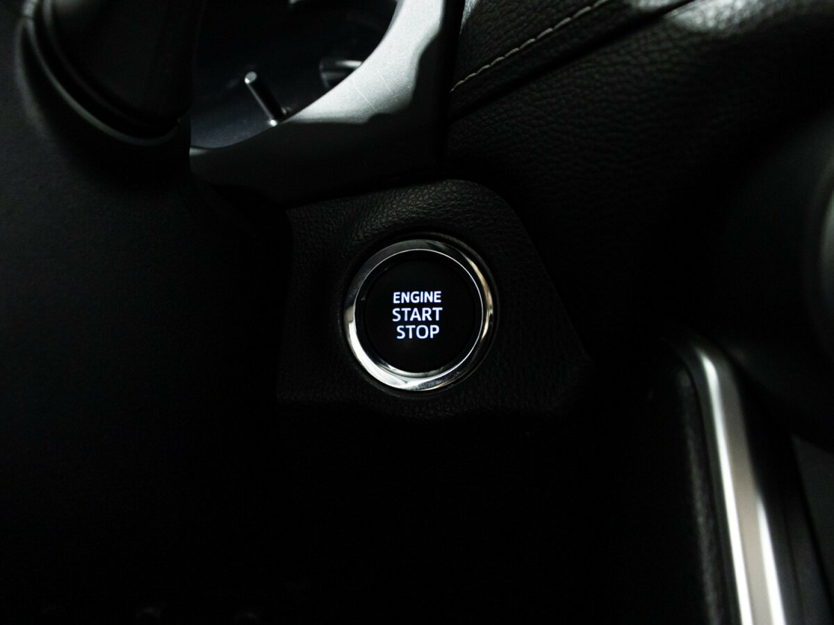 Купить Toyota RAV4 с пробегом. Фото: #19