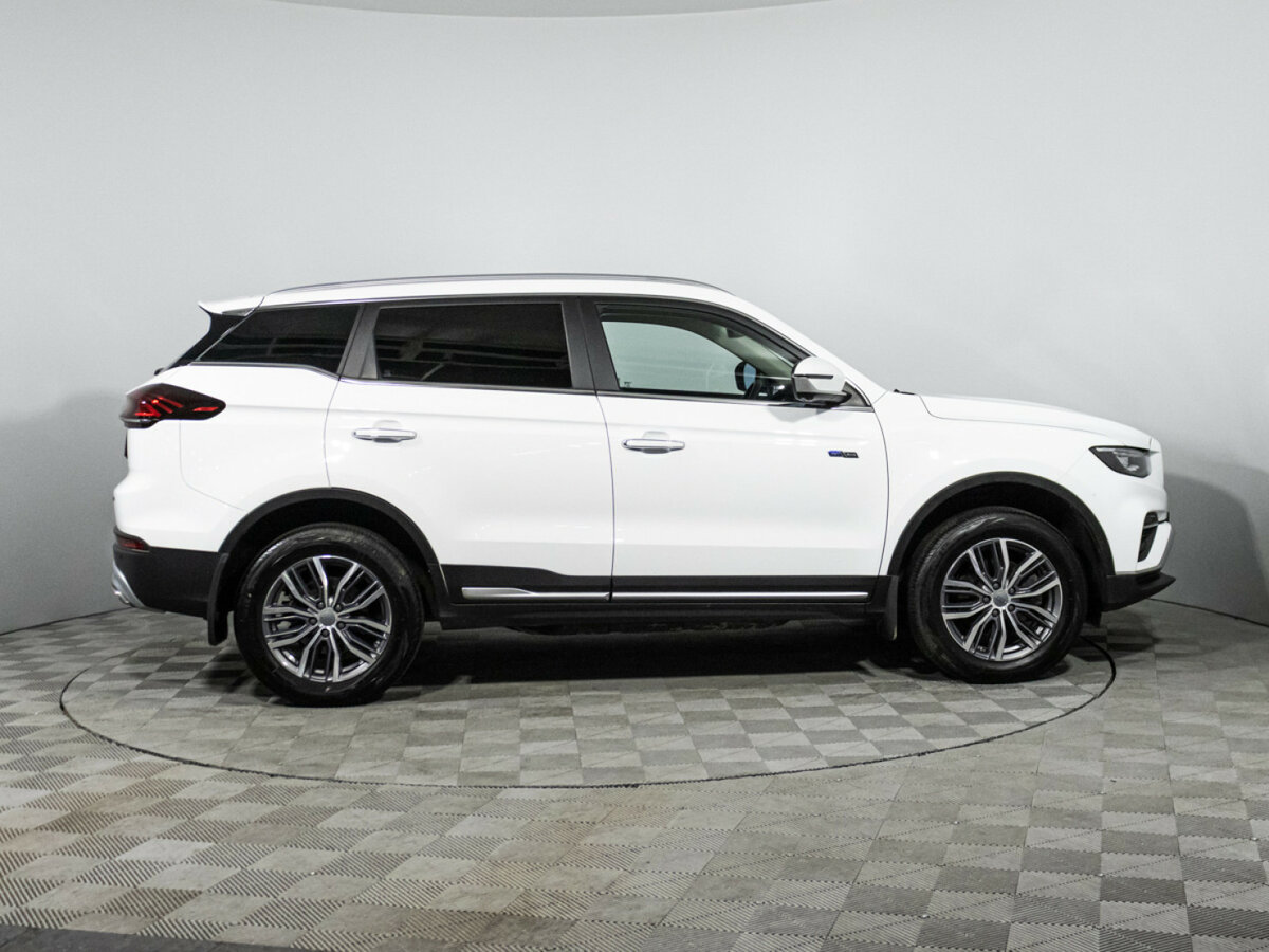 Купить Geely Atlas Pro с пробегом. Фото: #3