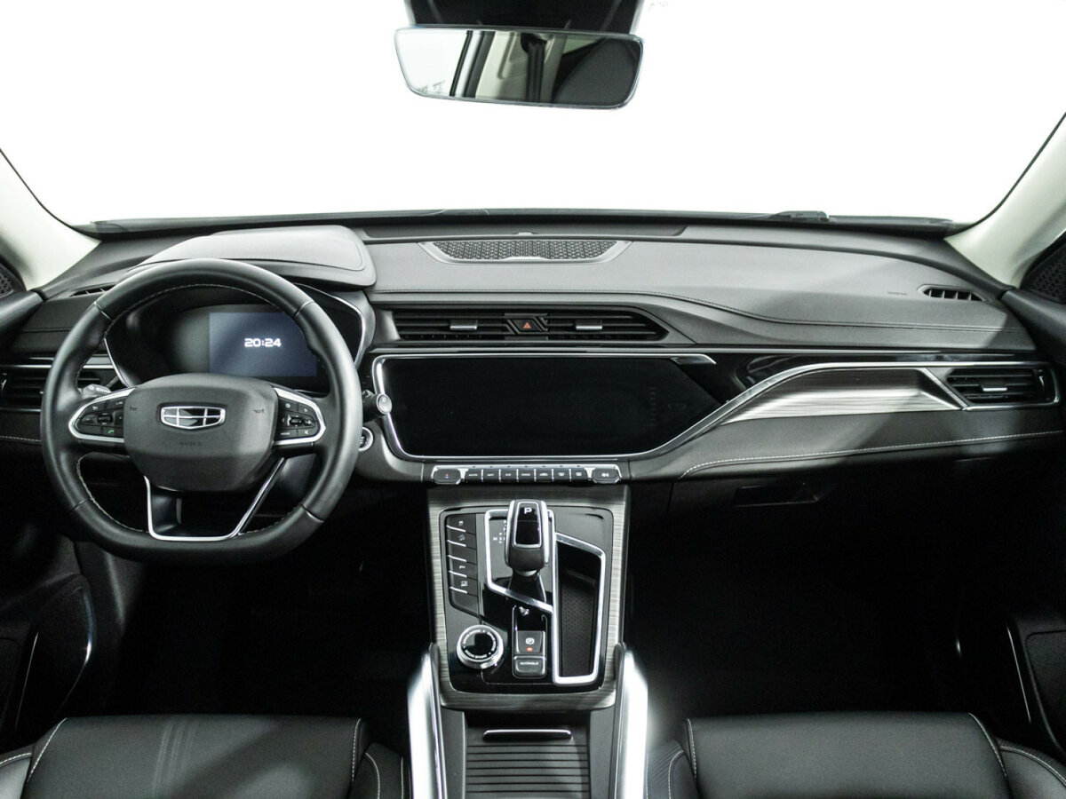 Купить Geely Atlas Pro с пробегом. Фото: #12