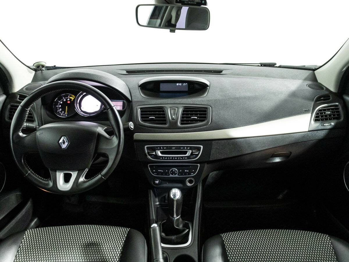 Купить Renault Fluence с пробегом. Фото: #12