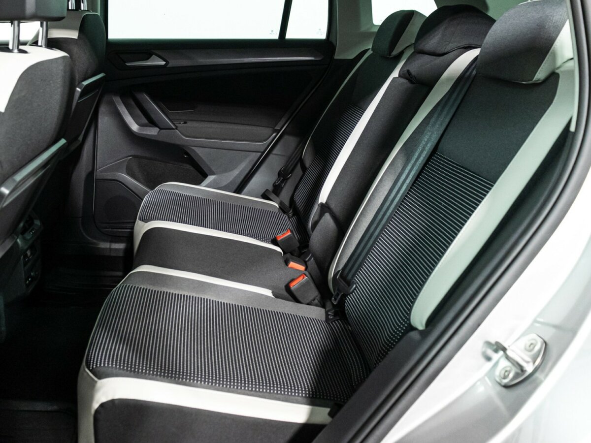 Купить Volkswagen Tiguan с пробегом. Фото: #7