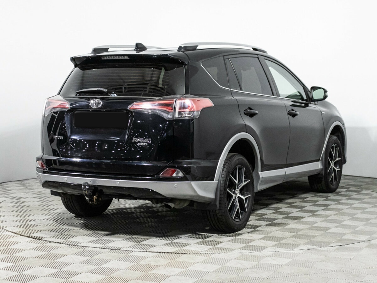 Купить Toyota RAV4 с пробегом. Фото: #4