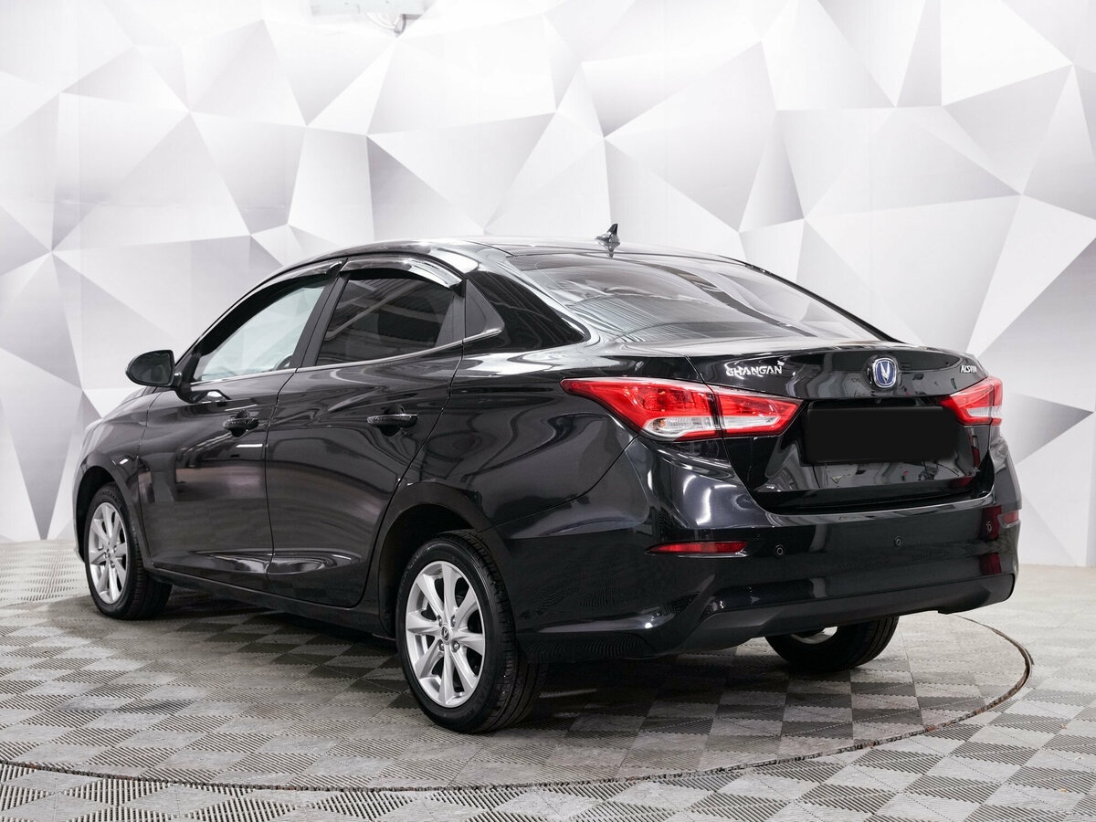 Купить Changan Alsvin с пробегом. Фото: #2