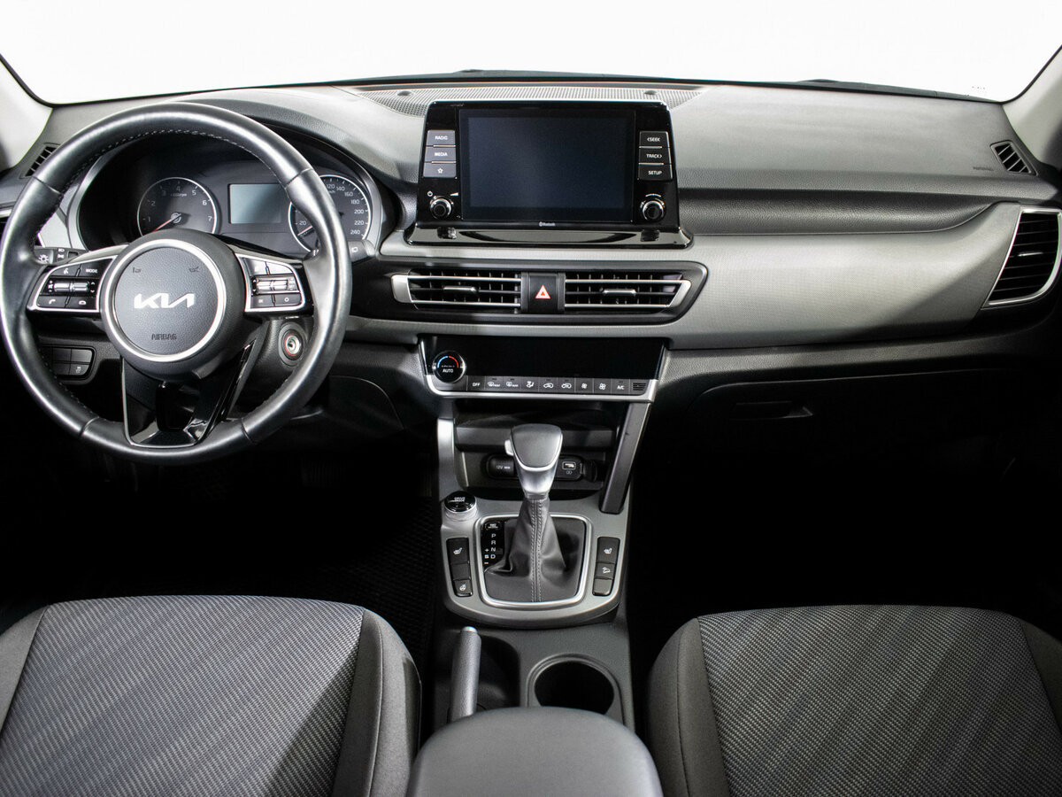 Купить Kia Seltos с пробегом. Фото: #8