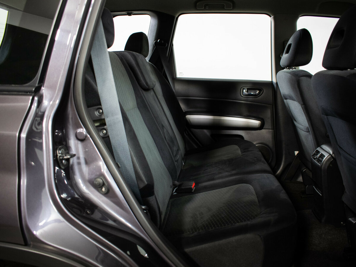 Купить Nissan X-Trail с пробегом. Фото: #8