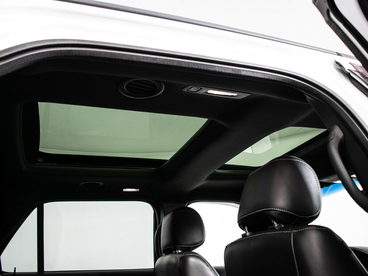 Купить Ford Explorer с пробегом. Фото: #11