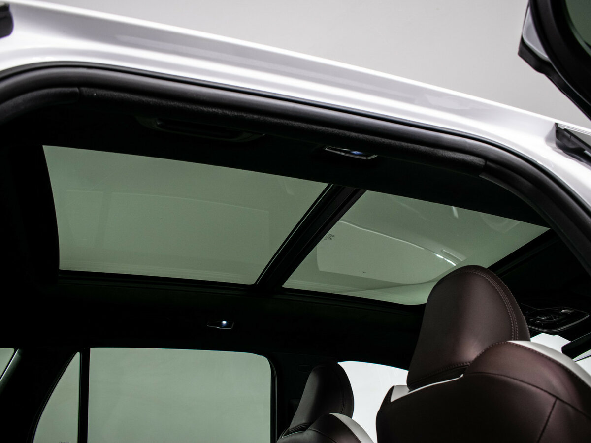 Купить Geely Monjaro с пробегом. Фото: #10