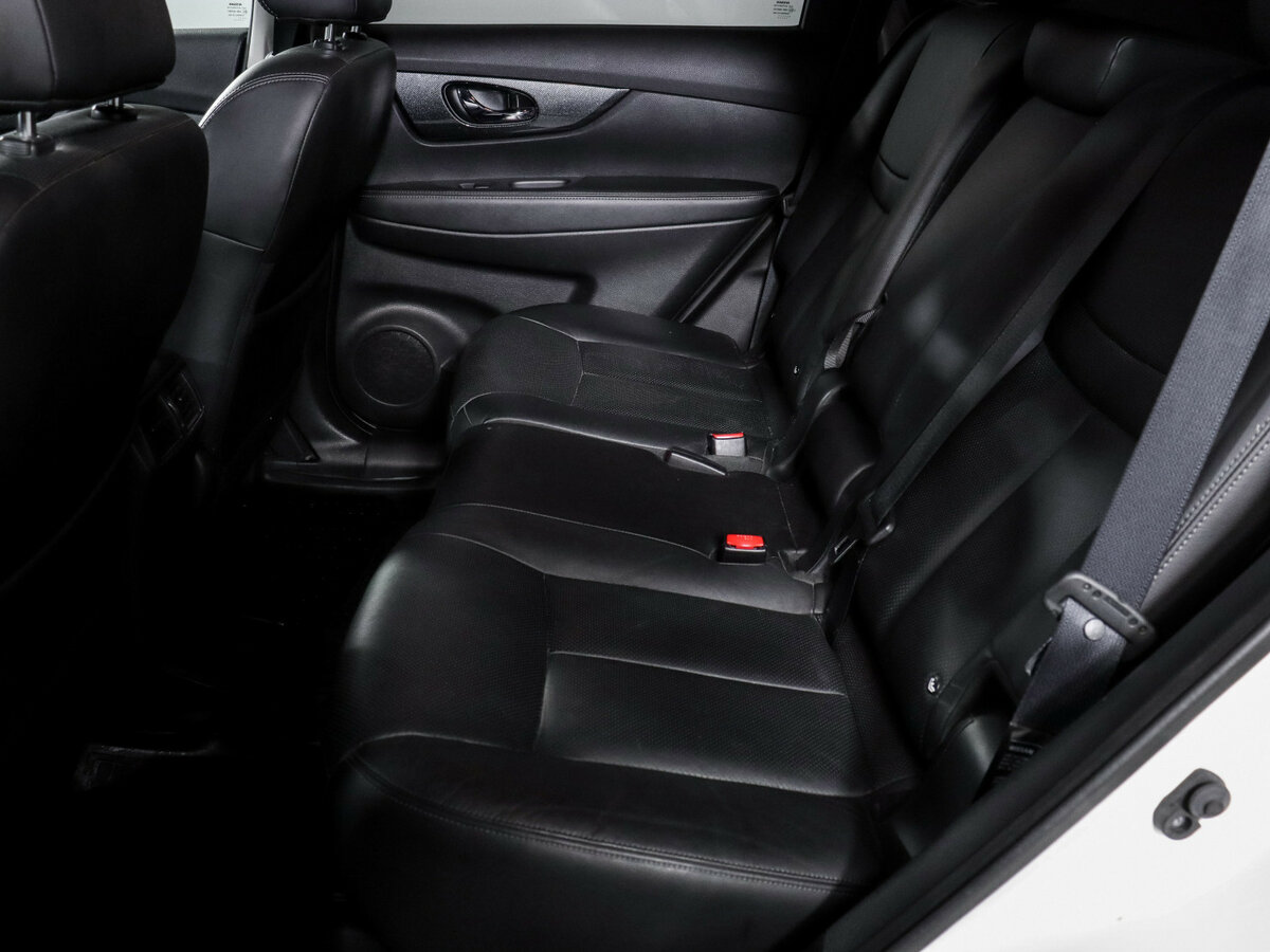 Купить Nissan X-Trail с пробегом. Фото: #9