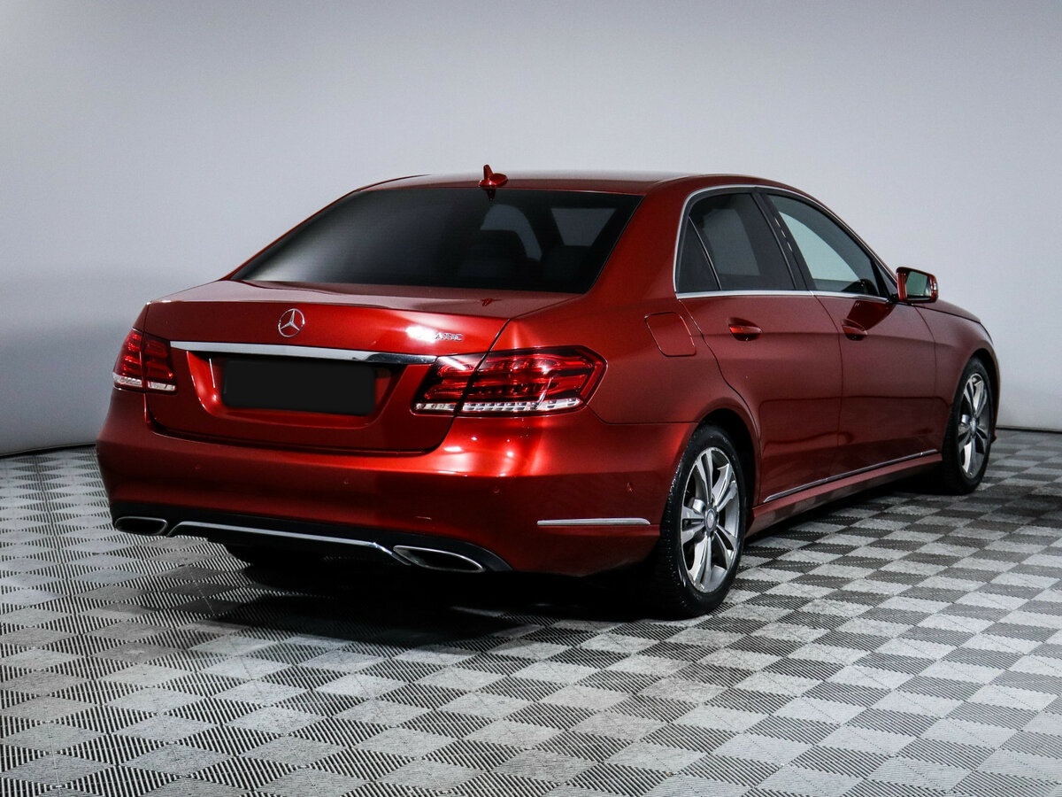 Купить Mercedes-Benz E-Класс с пробегом. Фото: #3