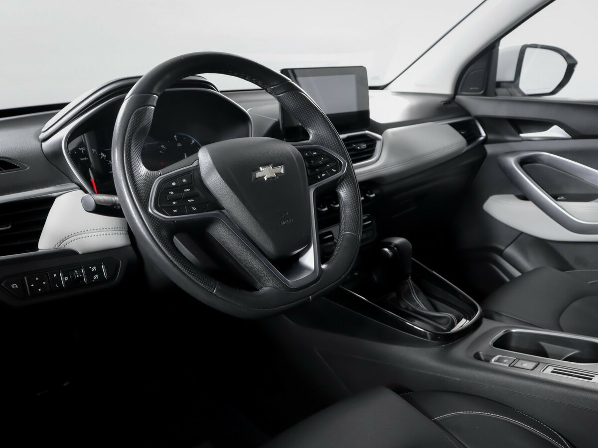 Купить Chevrolet Captiva с пробегом. Фото: #13