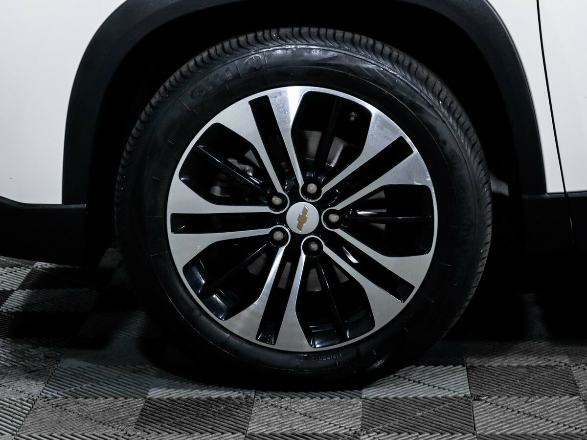 Купить Chevrolet Captiva с пробегом. Фото: #14