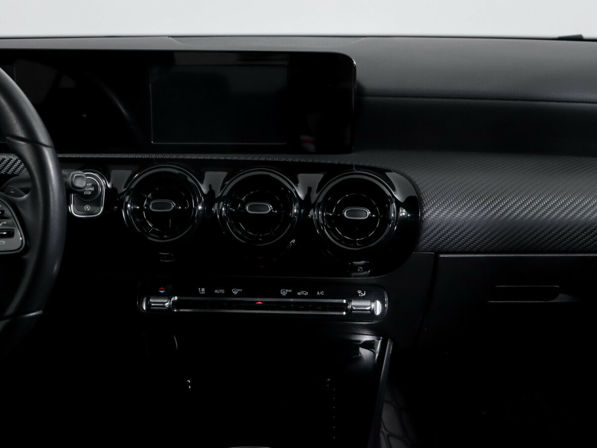 Купить Mercedes-Benz A-Класс с пробегом. Фото: #9