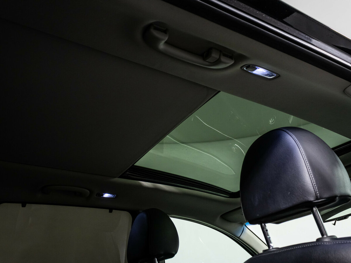 Купить Kia Sorento с пробегом. Фото: #18