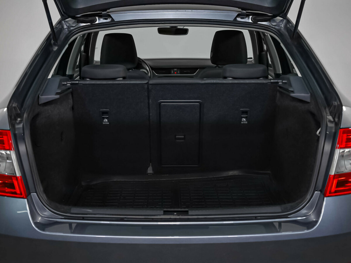 Купить Skoda Octavia с пробегом. Фото: #18