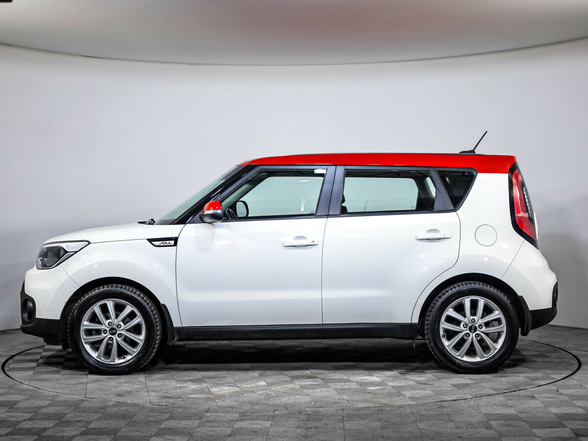Купить Kia Soul с пробегом. Фото: #4