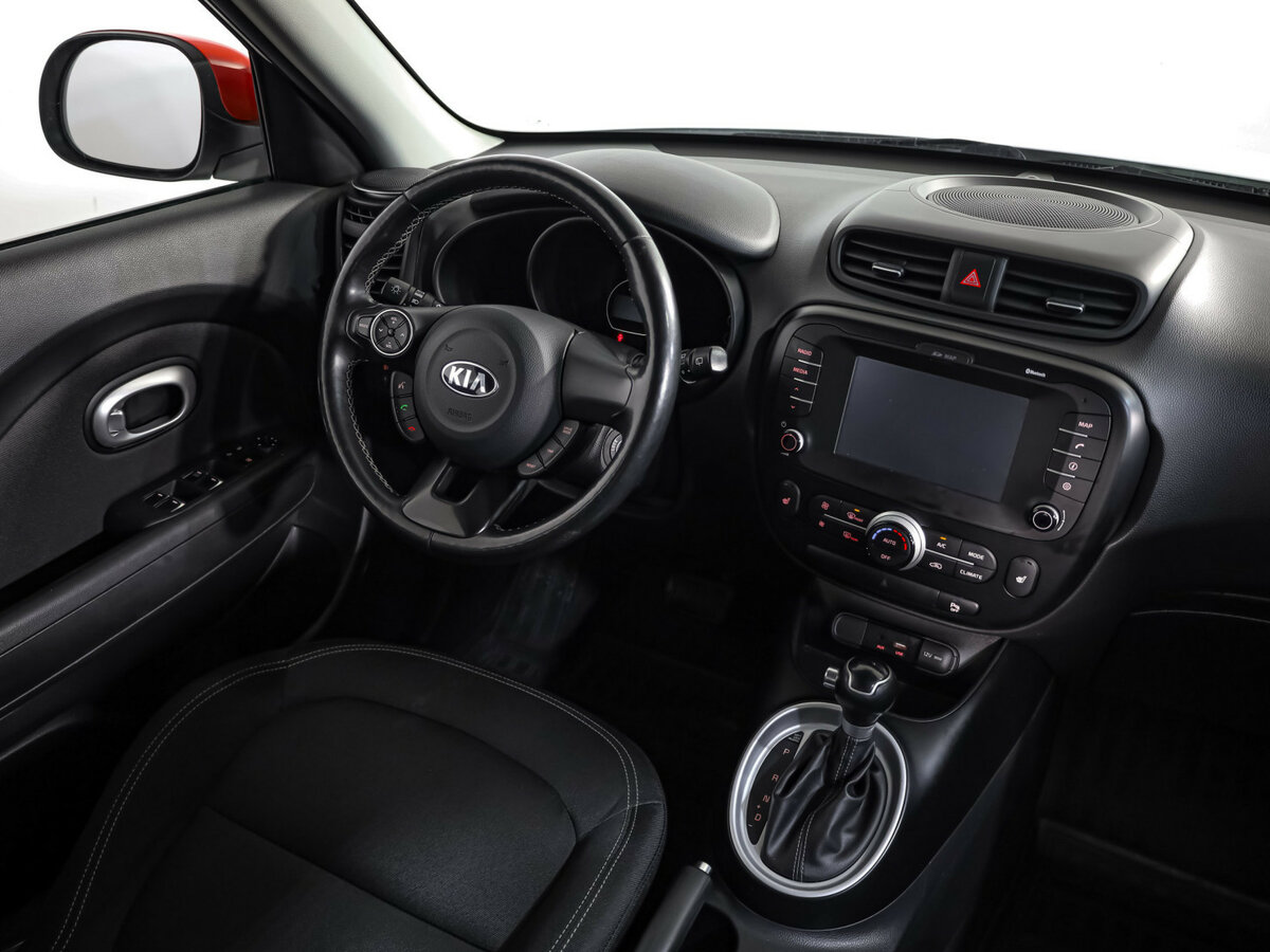 Купить Kia Soul с пробегом. Фото: #5