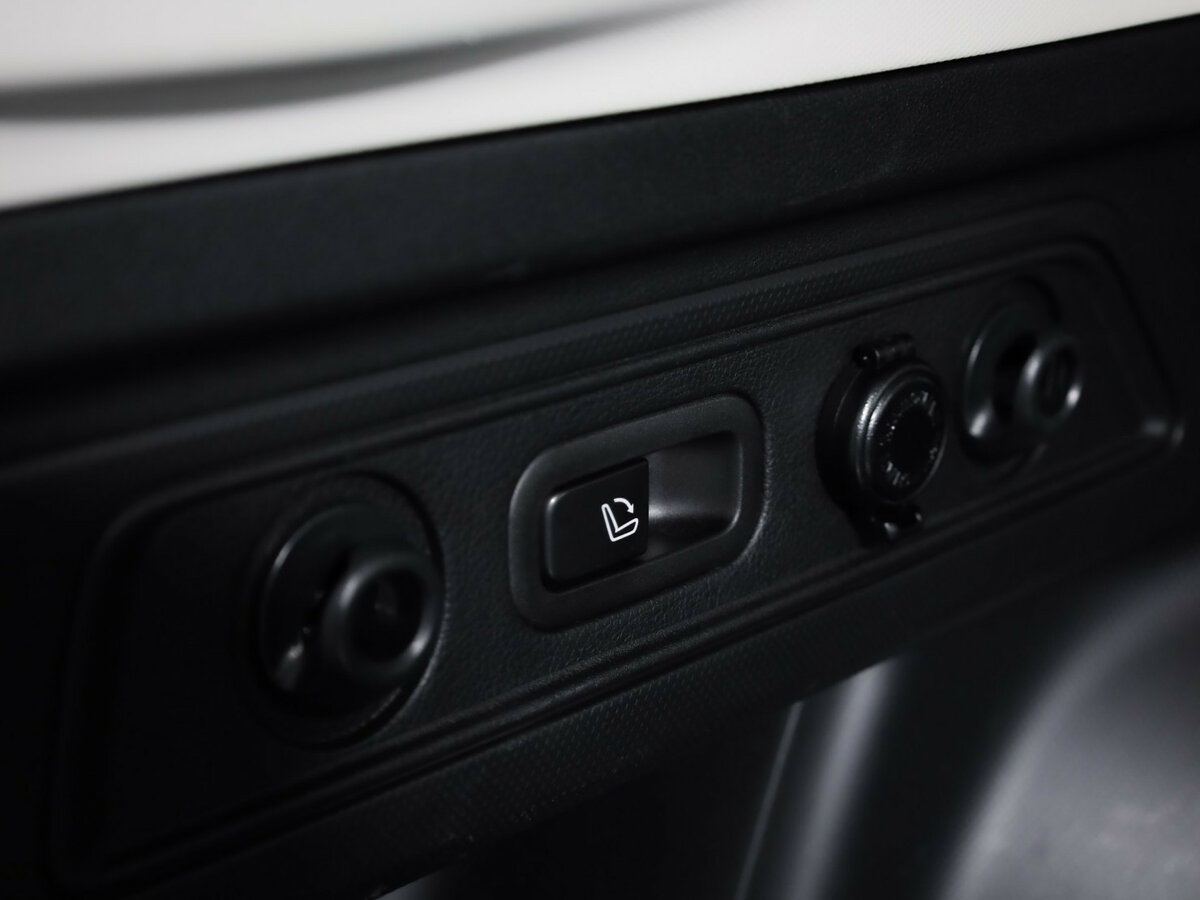 Купить Subaru Forester с пробегом. Фото: #36