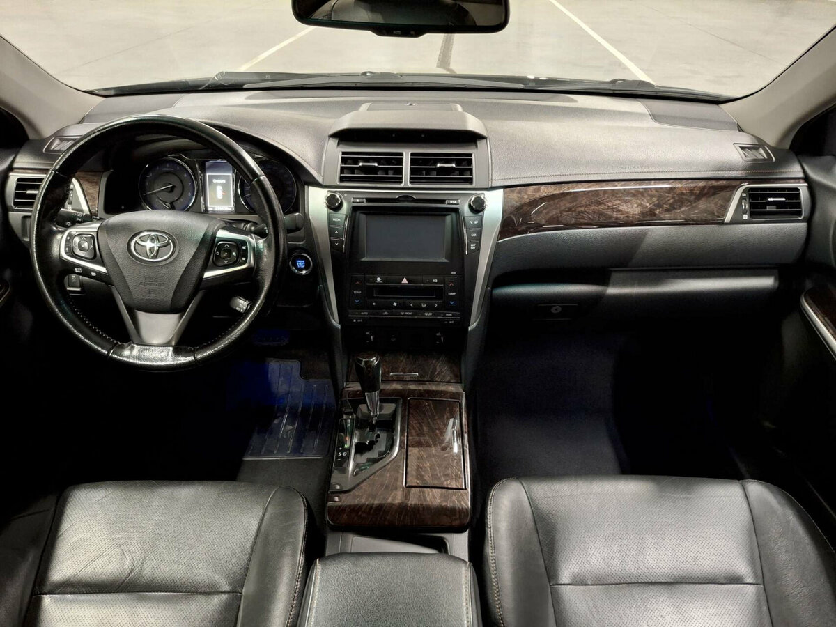 Купить Toyota Camry с пробегом. Фото: #12