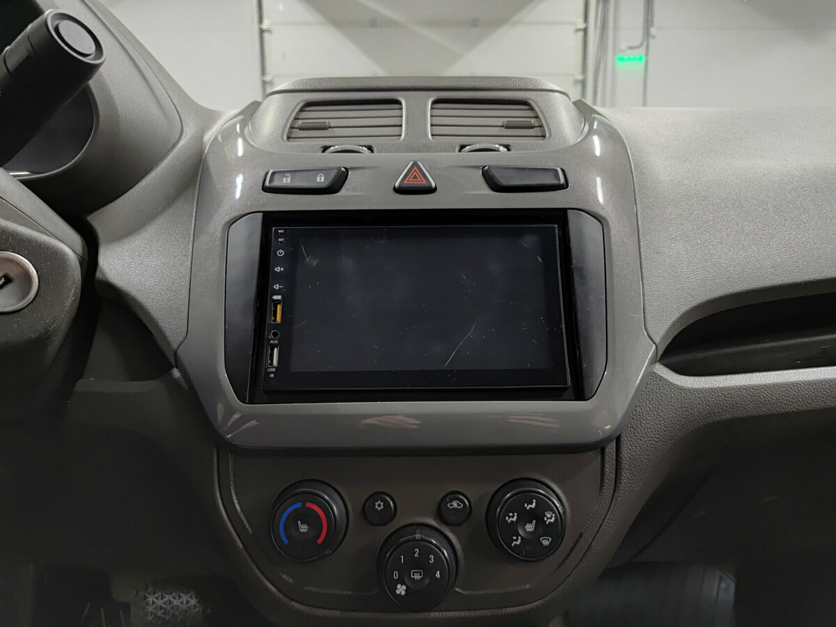 Купить Chevrolet Cobalt с пробегом. Фото: #12