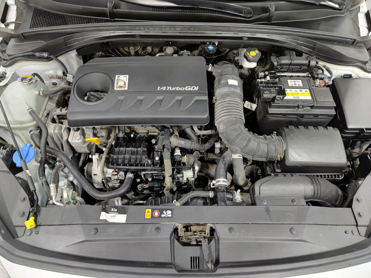 Купить Kia Ceed с пробегом. Фото: #8