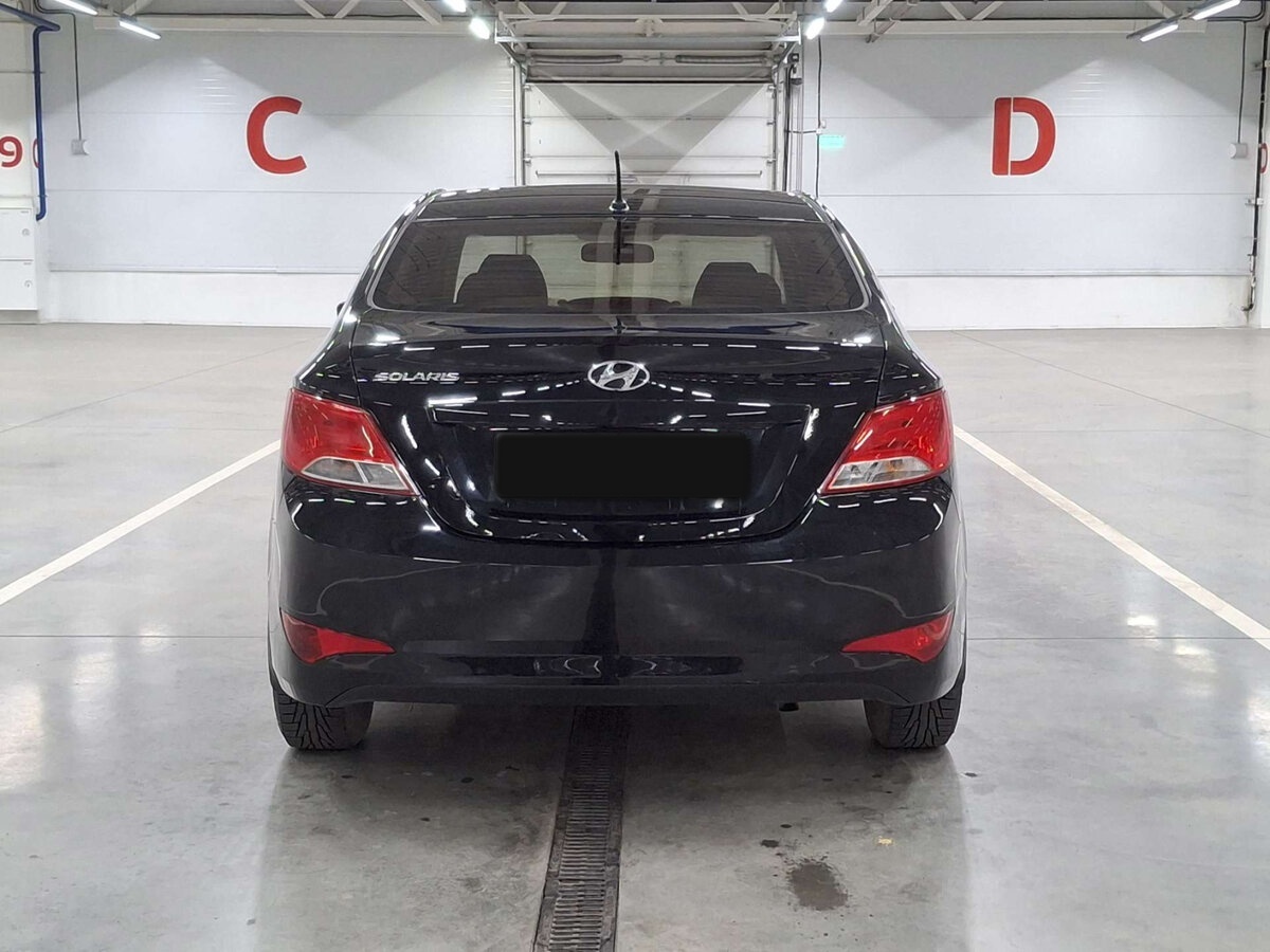 Купить Hyundai Solaris с пробегом. Фото: #5